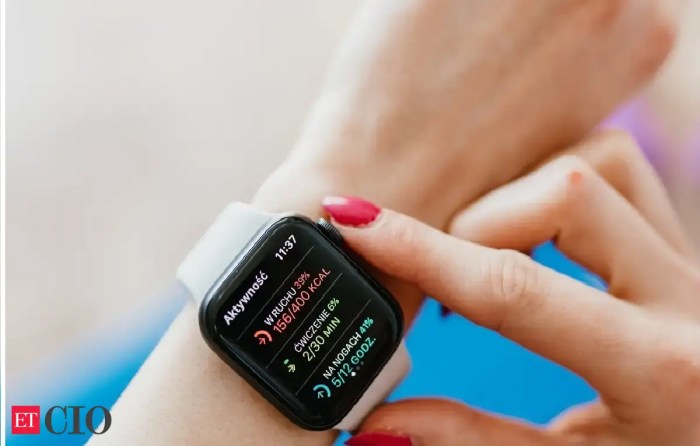 Smartwatches With ECG Tracker To Monitor The Health Of Your Heart, ET CIO Smartwatches for Health and Fitness: Tracking More Than Just Steps